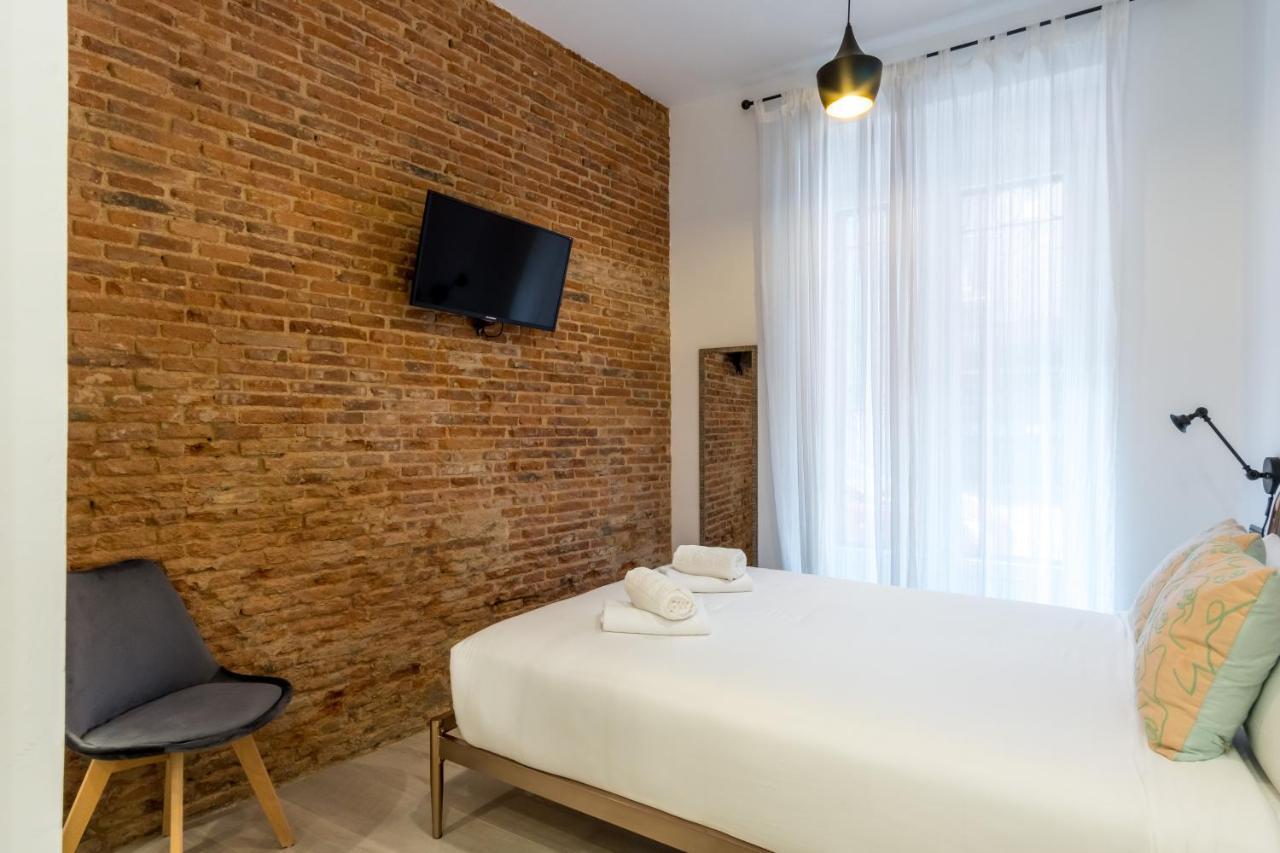 2 Habitaciones 2 Banos- Moderno Y Acogedor - Imperial Мадрид Екстер'єр фото