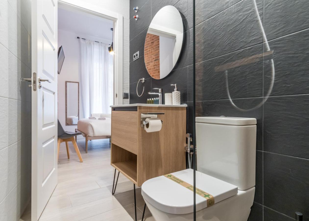 2 Habitaciones 2 Banos- Moderno Y Acogedor - Imperial Мадрид Екстер'єр фото